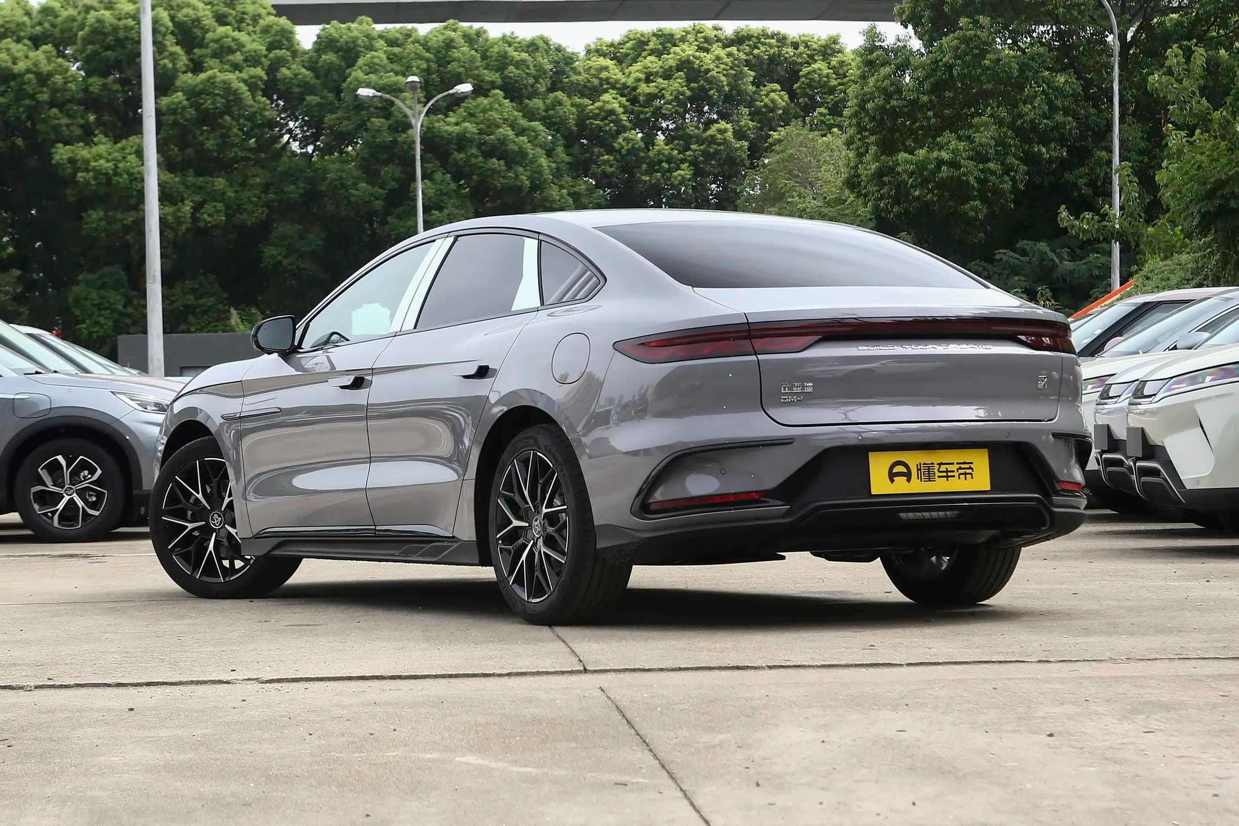 BYD Han DM-i, изображение 4
