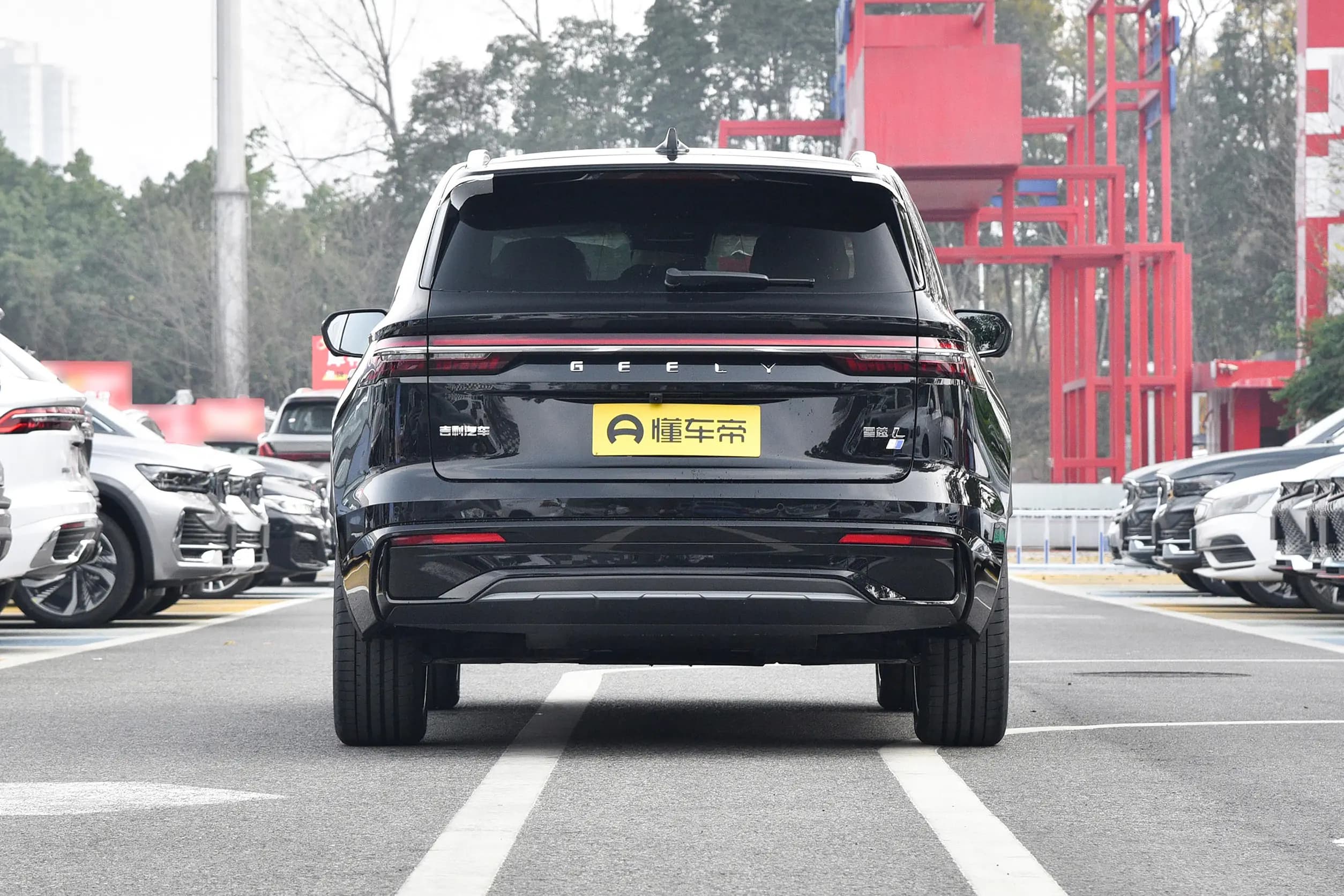 Geely Monjaro (Xingyue L) Hybrid, изображение 5