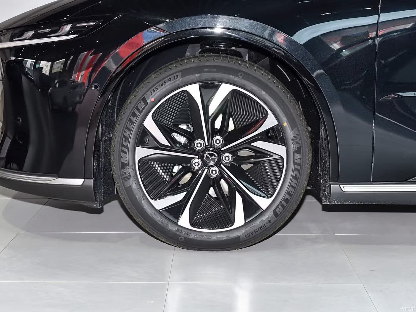 Mazda EZ-6 Electro, изображение 3