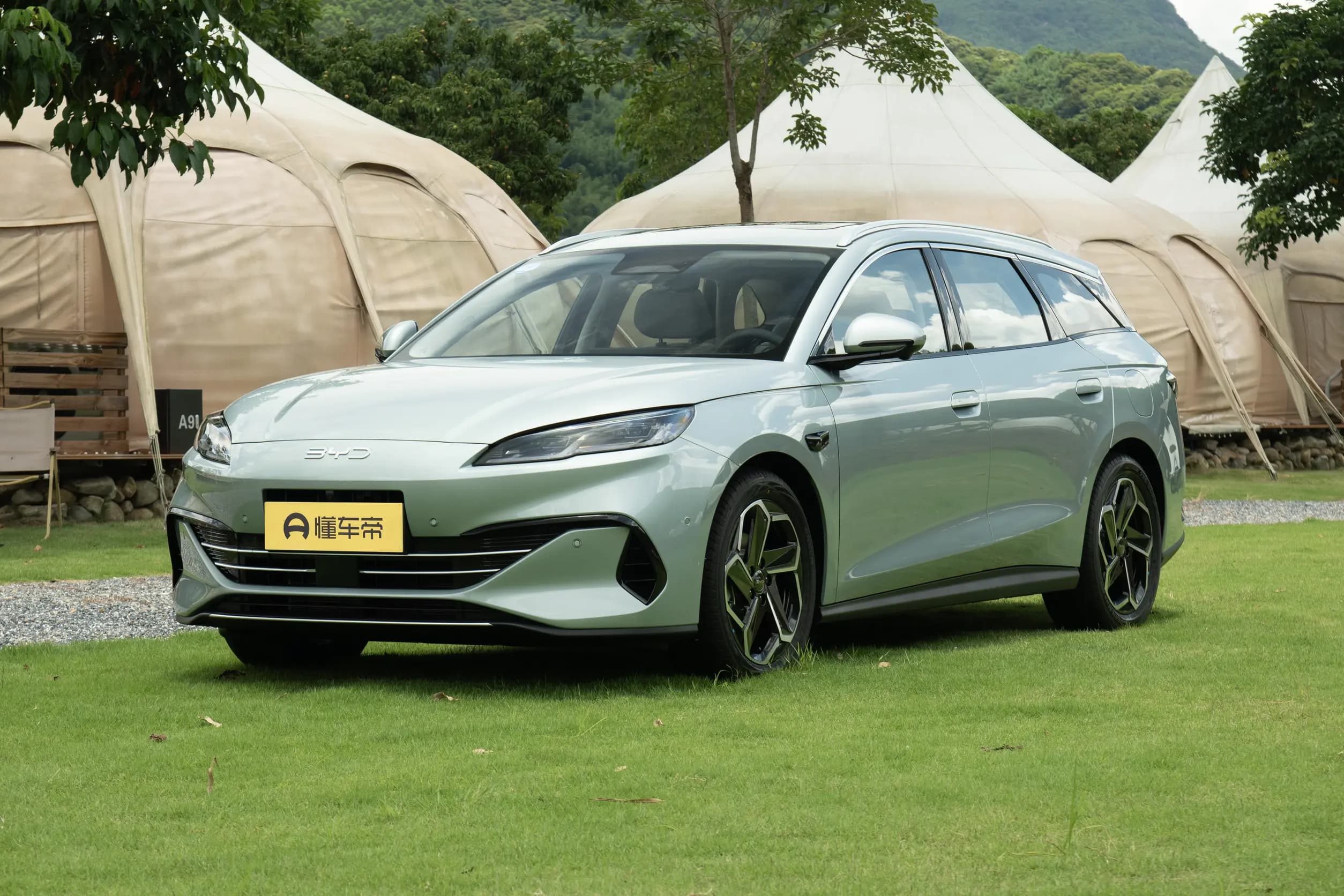 BYD Seal 06 DM Travel Edition