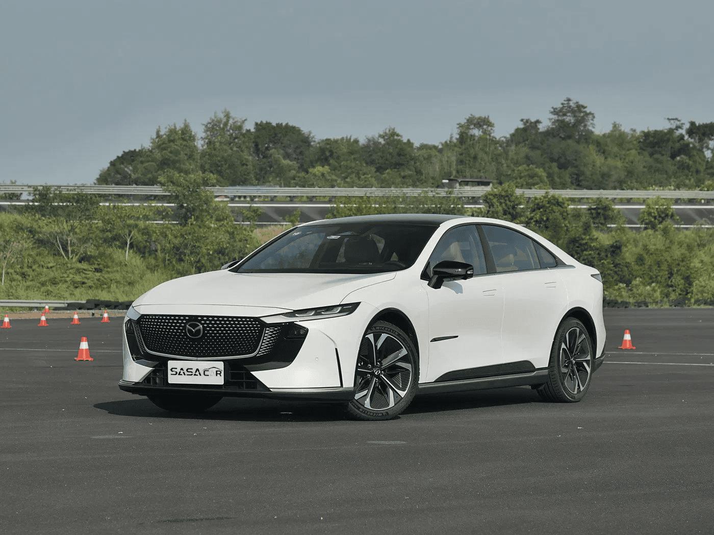 Mazda EZ-6 Hybrid